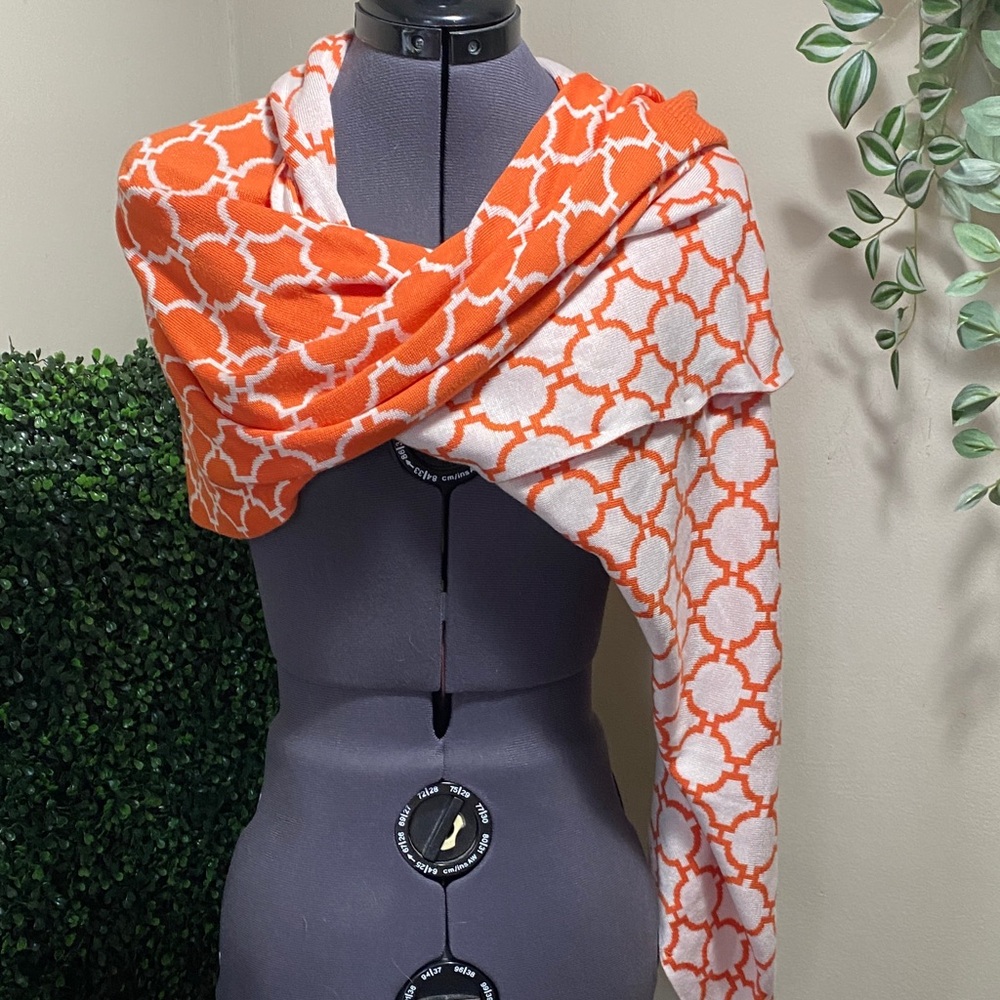 Elegant Orange and White Patterned Scarf